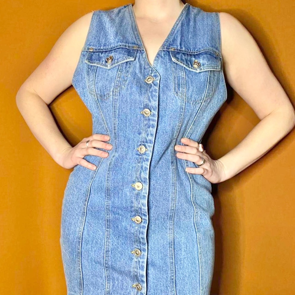 Vintage 90s denim button up tank dress 🐄